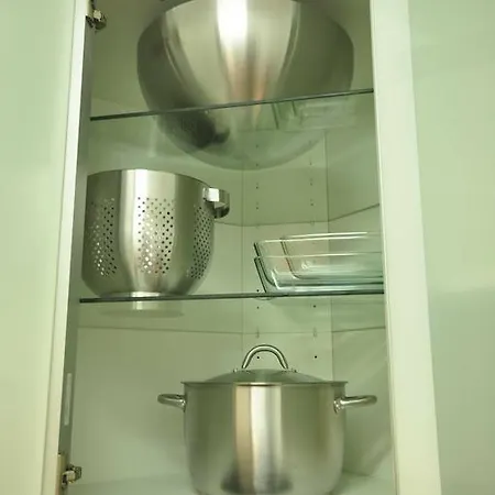 Town House Sleeps 12 Guests * Interlaken