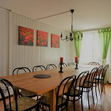 Town House Sleeps 12 Guests Apartment Interlaken