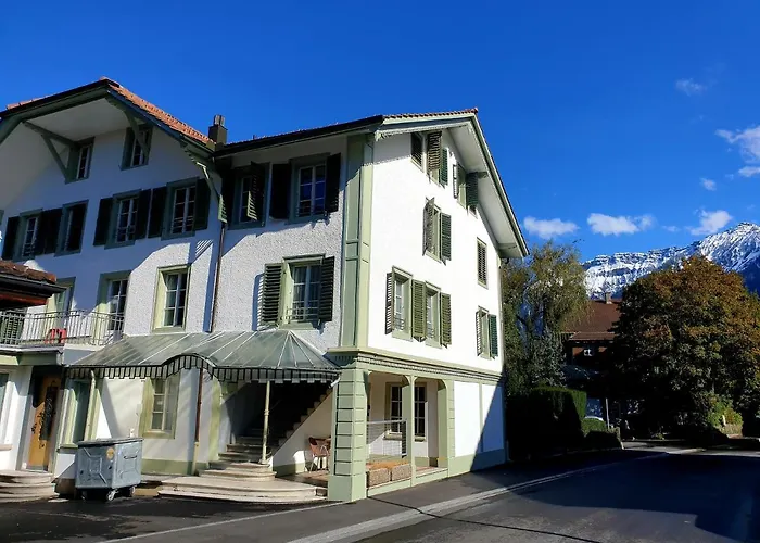 Apartment Town House Sleeps 12 Guests Interlaken