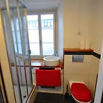 Διαμέρισμα Town House Sleeps 12 Guests *