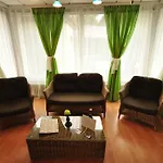 아파트 Town House Sleeps 12 Guests